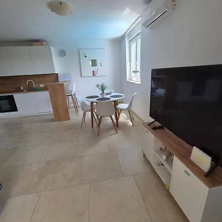 Apartmán Samba With Private Pool Privlaka (Zadar)