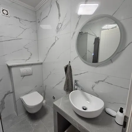 Samba With Private Pool Apartment Privlaka (Zadar)