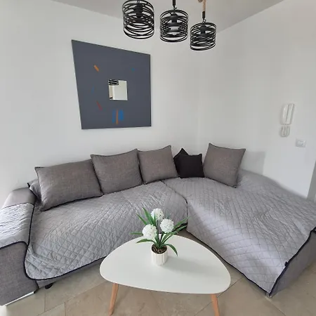 Apartment Samba With Private Pool